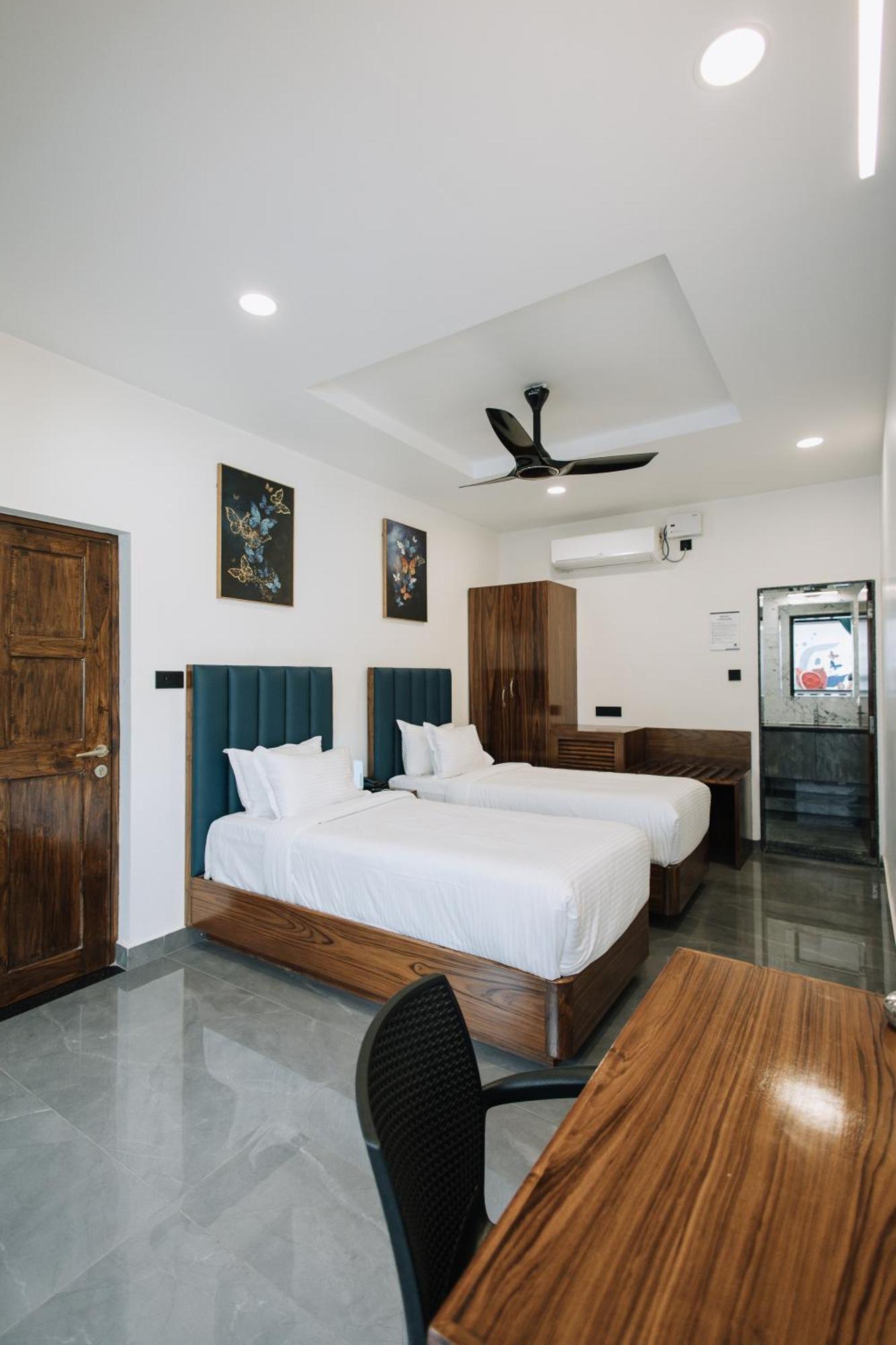 Anjuna Blue Resort Exteriér fotografie